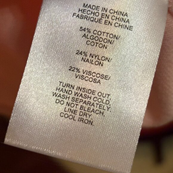 NWT Jones New York Pink Puffy Sleeve Lightweight Sweater. Size M (runs big) - Picture 7 of 10